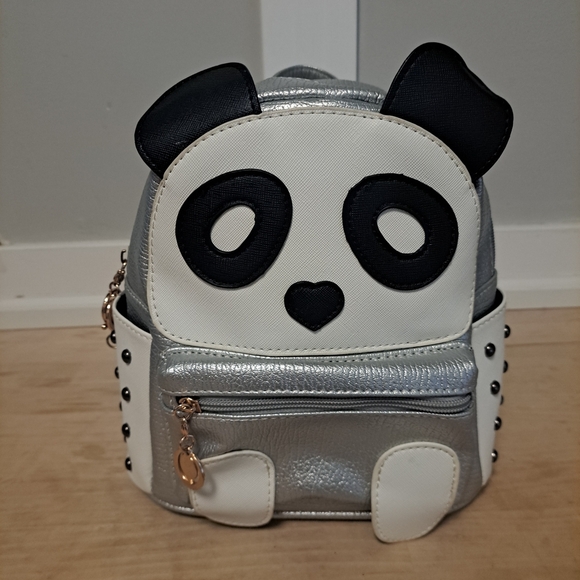 Bag Wizard Panda Mini Backpack – Silver Faux Leather with Studded Side Pockets - Picture 1 of 5